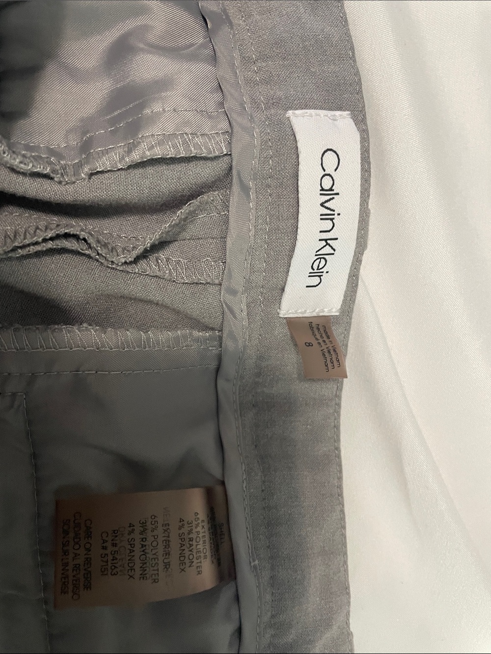 Calvin Klein Women's Gray Slim Touaers - Picture 6 of 6